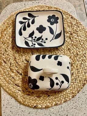 Creative Co-Op Speckled Cream Stoneware Butter Dish